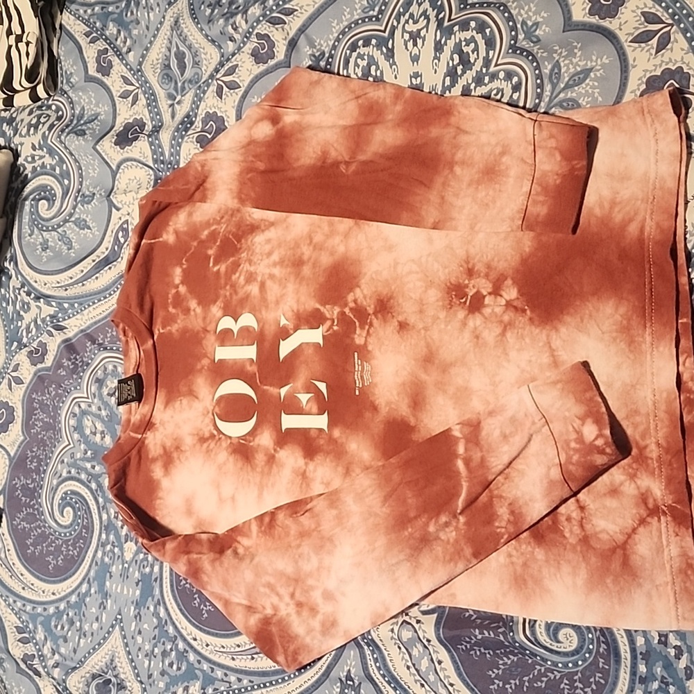 Long sleeve shirt